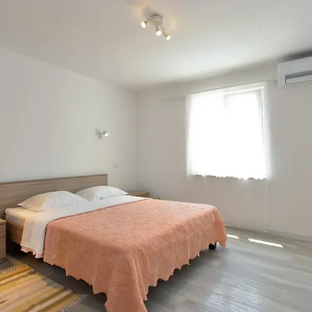 Apartments Marija 1648 Porec