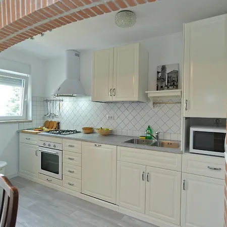 Apartments Marija 1648 Apartment Porec