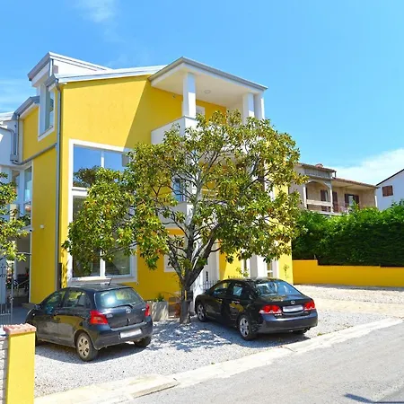 Apartments Marija 1648 Apartment Porec