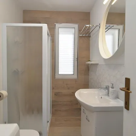 Apartments Marija 1648 Apartment
